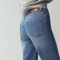 Load image into Gallery viewer, female's straight-leg pants - NIO Life by Jordy