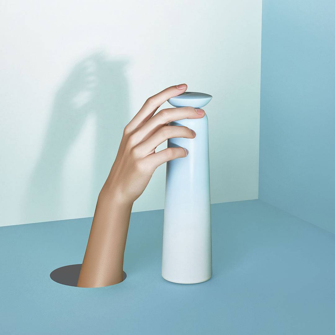NIO supermodel tumbler