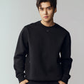 Load image into Gallery viewer, graphic print crewneck sweatshirt
